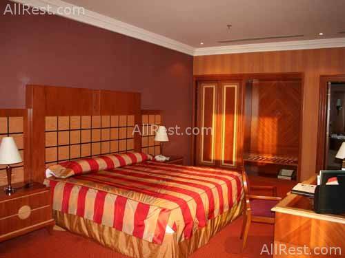 Al Raha Beach Hotel 13